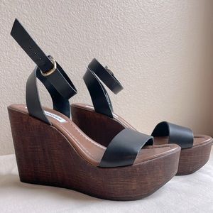 Steve Madden platform wedge sandals